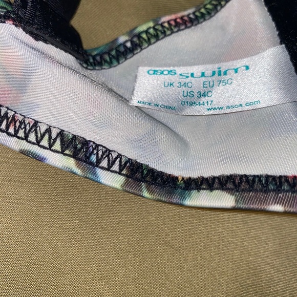 Bikini set - Picture 4 of 4